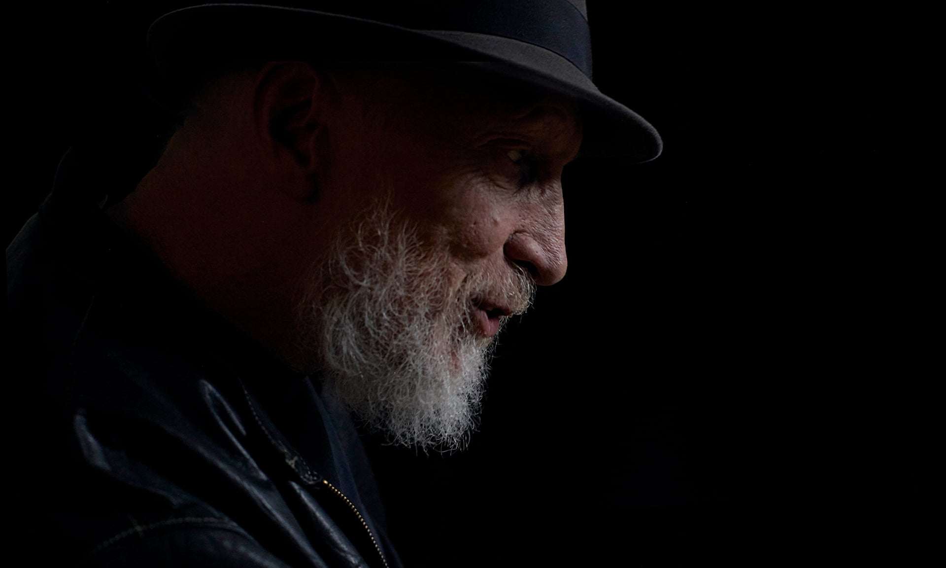 Frank Miller speaking and looking down